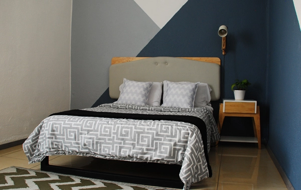 Dolphin Single Room
