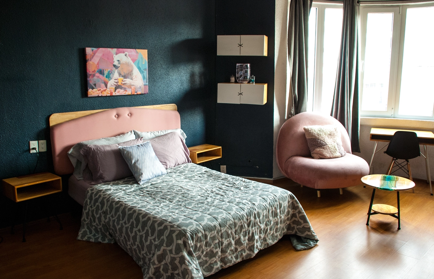 Wanderlust District room